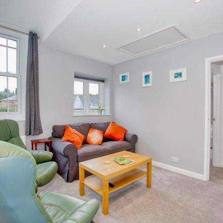 Pass The Keys Lovely 2-Bed Apartment Colyton Near Jurassic Coast ภายนอก รูปภาพ