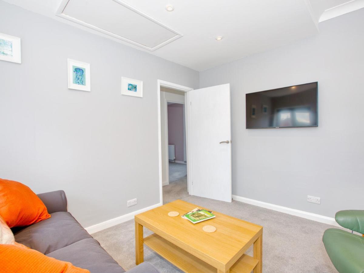 Pass The Keys Lovely 2-Bed Apartment Colyton Near Jurassic Coast ภายนอก รูปภาพ