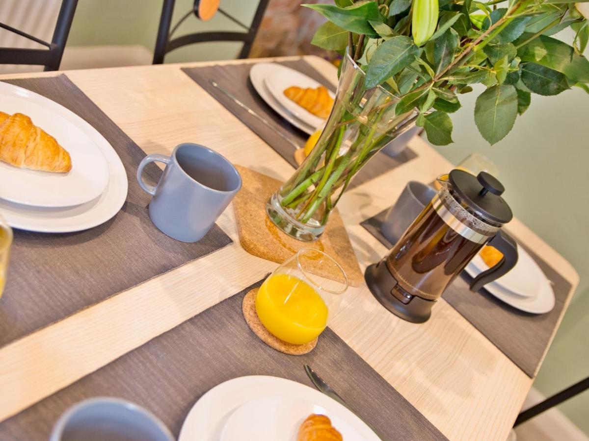 Pass The Keys Lovely 2-Bed Apartment Colyton Near Jurassic Coast ภายนอก รูปภาพ