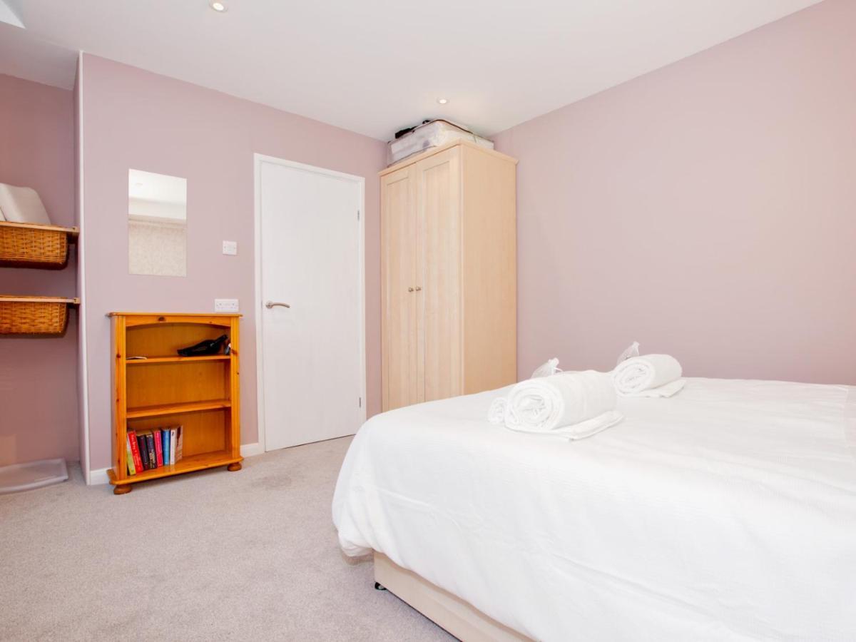 Pass The Keys Lovely 2-Bed Apartment Colyton Near Jurassic Coast ภายนอก รูปภาพ