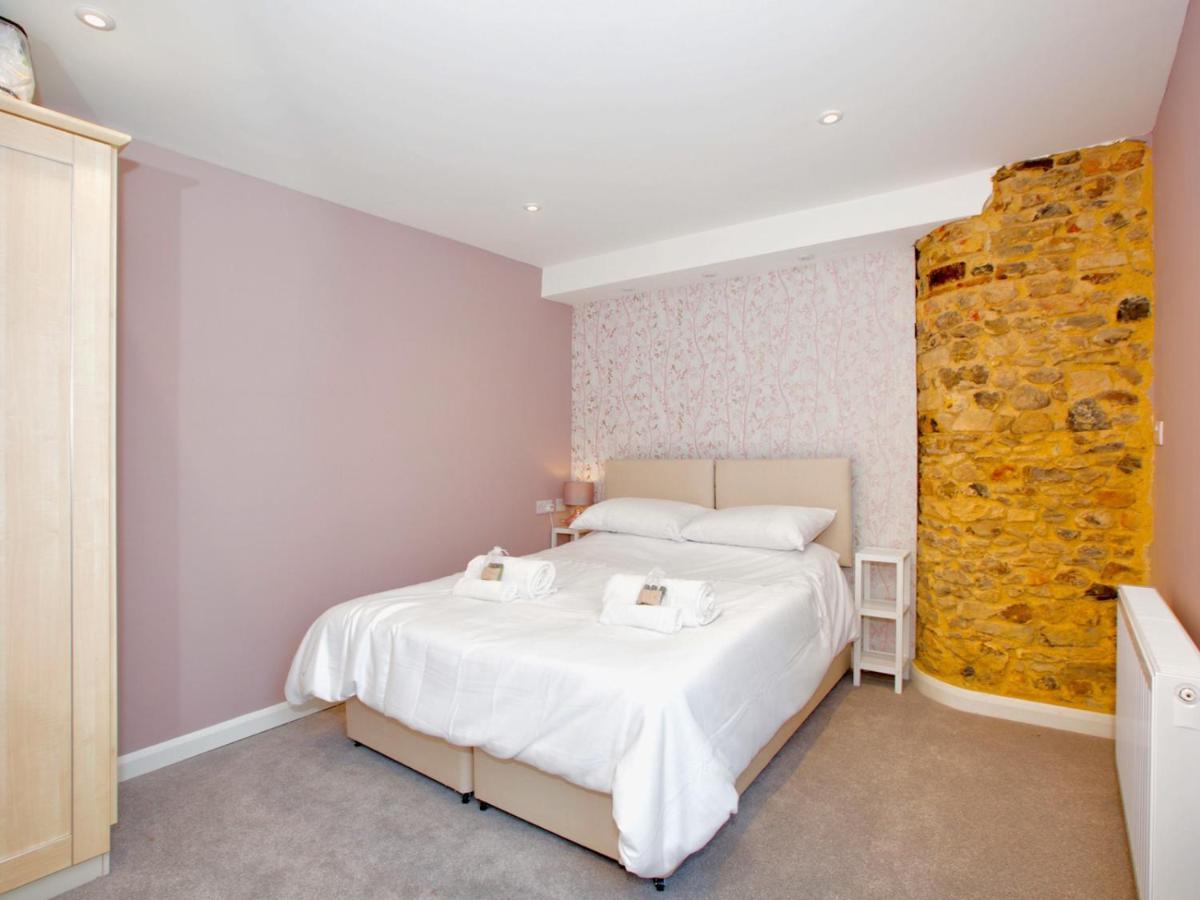 Pass The Keys Lovely 2-Bed Apartment Colyton Near Jurassic Coast ภายนอก รูปภาพ
